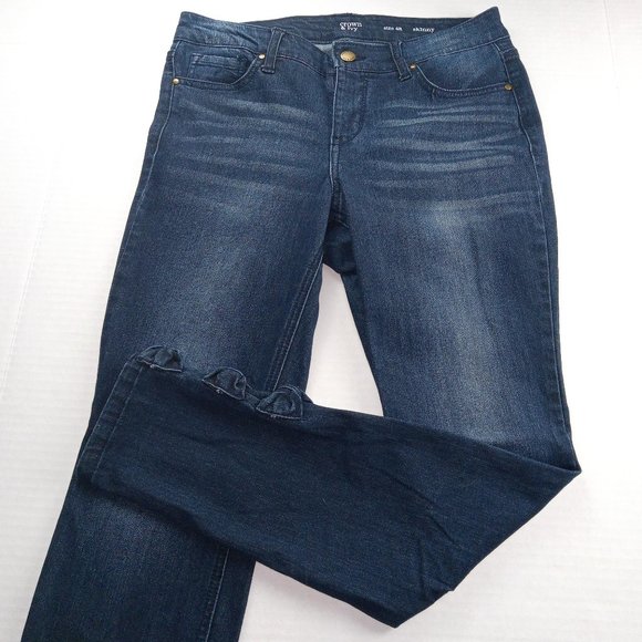 Crown & Ivy Women's Skinny Jeans Size 4 Dark Wash Stretch Denim Mid Rise Bows - Picture 1 of 9